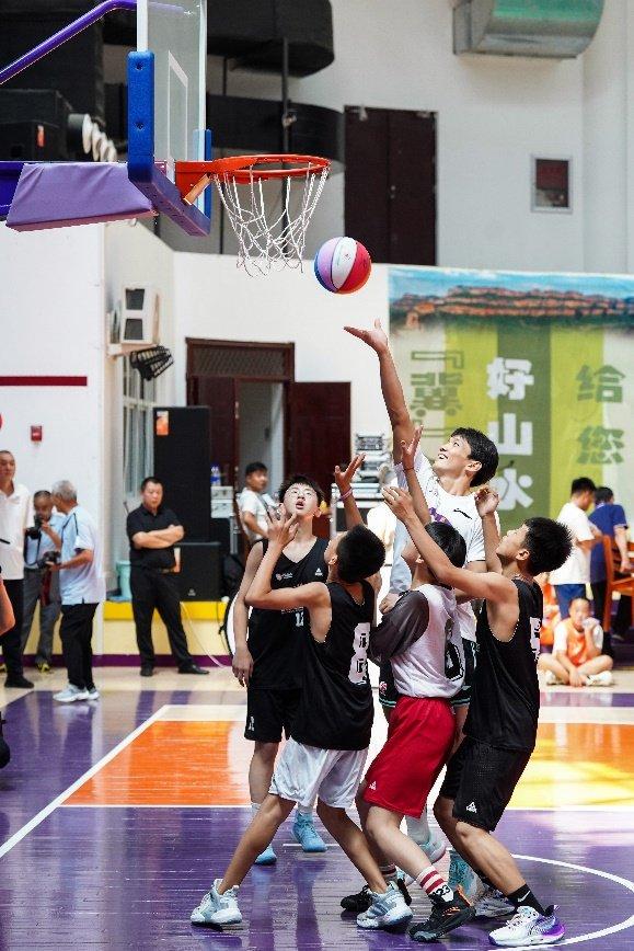 如何借助专业篮球教练提升个人声誉_0